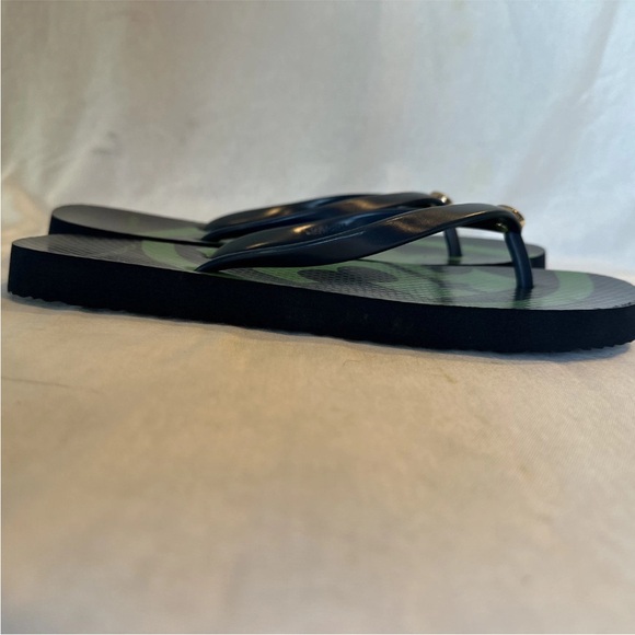 Tory Burch Black and Green Logo Flip Flops 7 - Picture 8 of 13